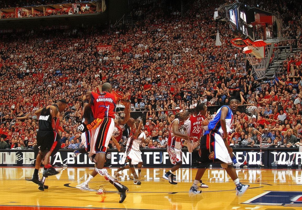 2005年NBA总决赛：经典对决与传奇瞬间回顾(图2)